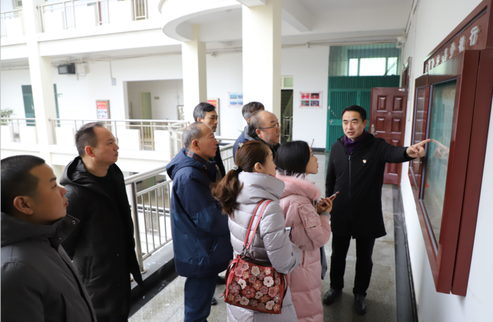 岭南师范公司音乐与舞蹈公司党政领导班子一行来公司考察交流